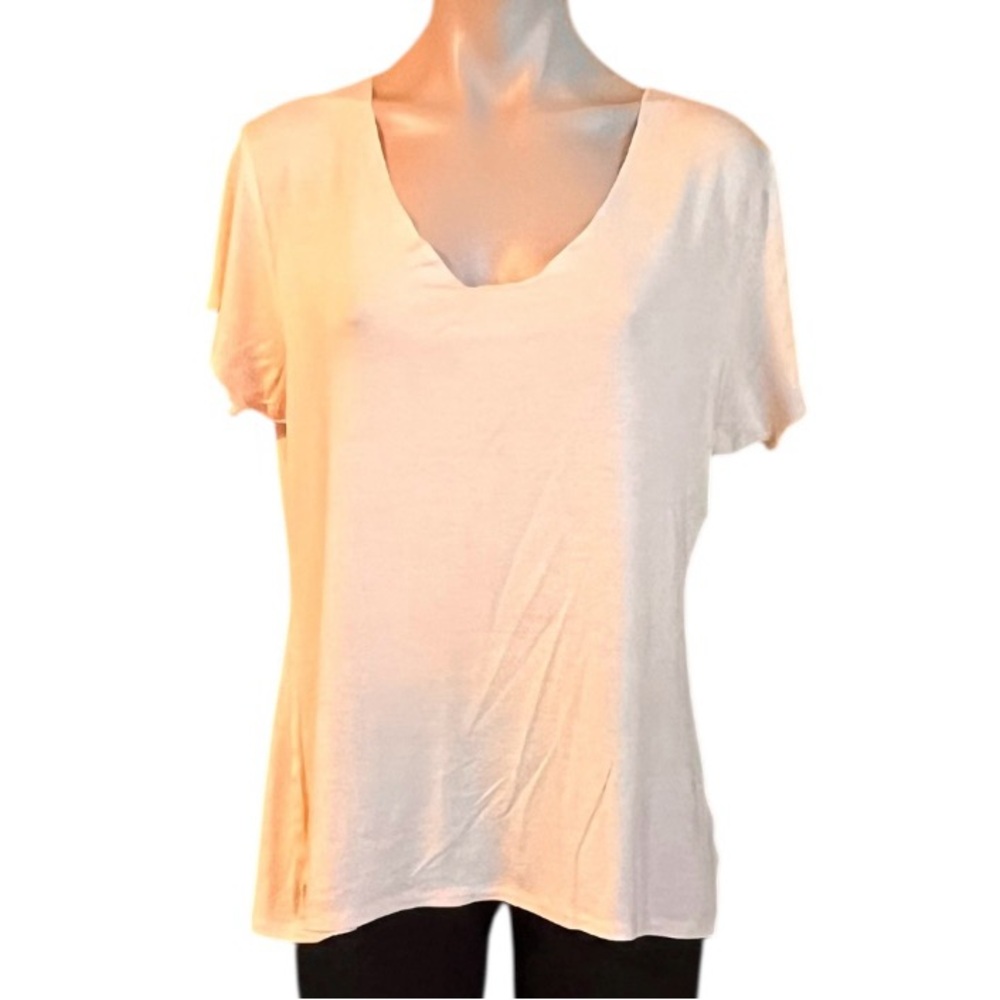 GNW Soft Peach Short Sleeve Tee GUC
